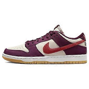 Nike SB Dunk Low Skate Like A Girl DX4589-600