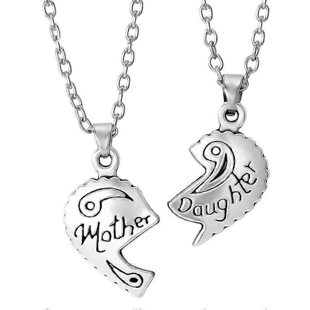 Mother Daughter Heart Pendant Necklace Elegant Durable Jewelry for Birthdays, Mother's Day, and Festivals