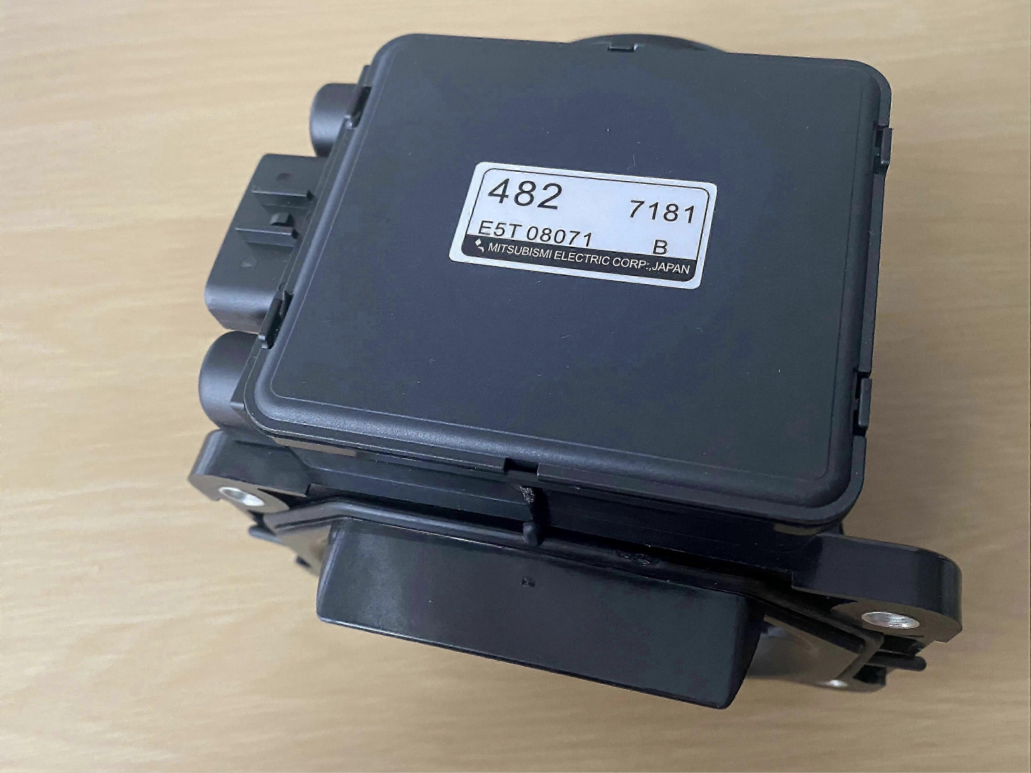 Air Flow Sensor for Mitsubishi Vehicles 2000 Replacement Part E5T08071 MD336482