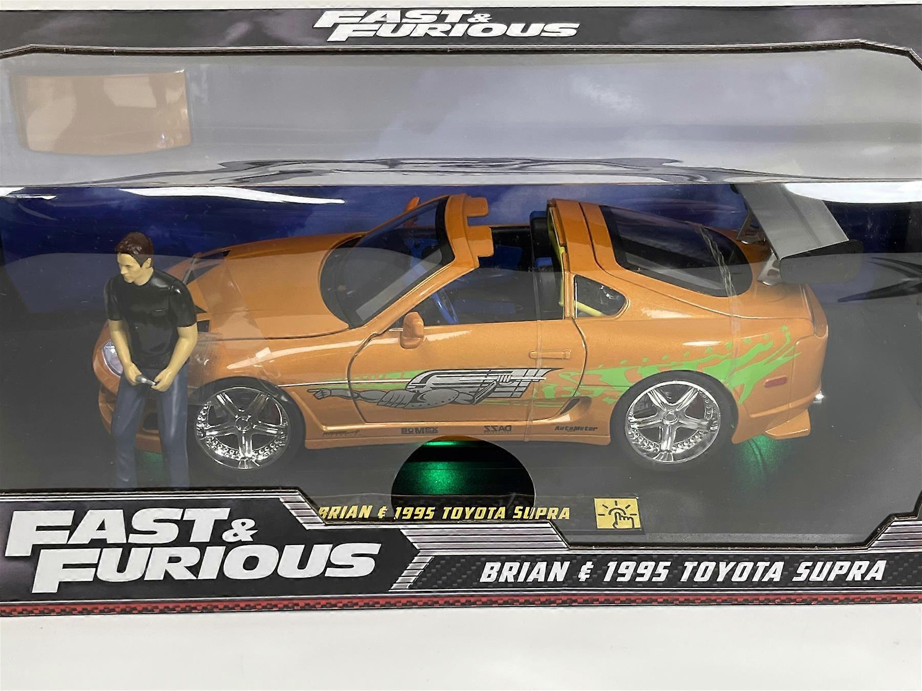 ワイルドスピード1995トヨタスープラライトアップブライアン図1:18ジェイダ31139