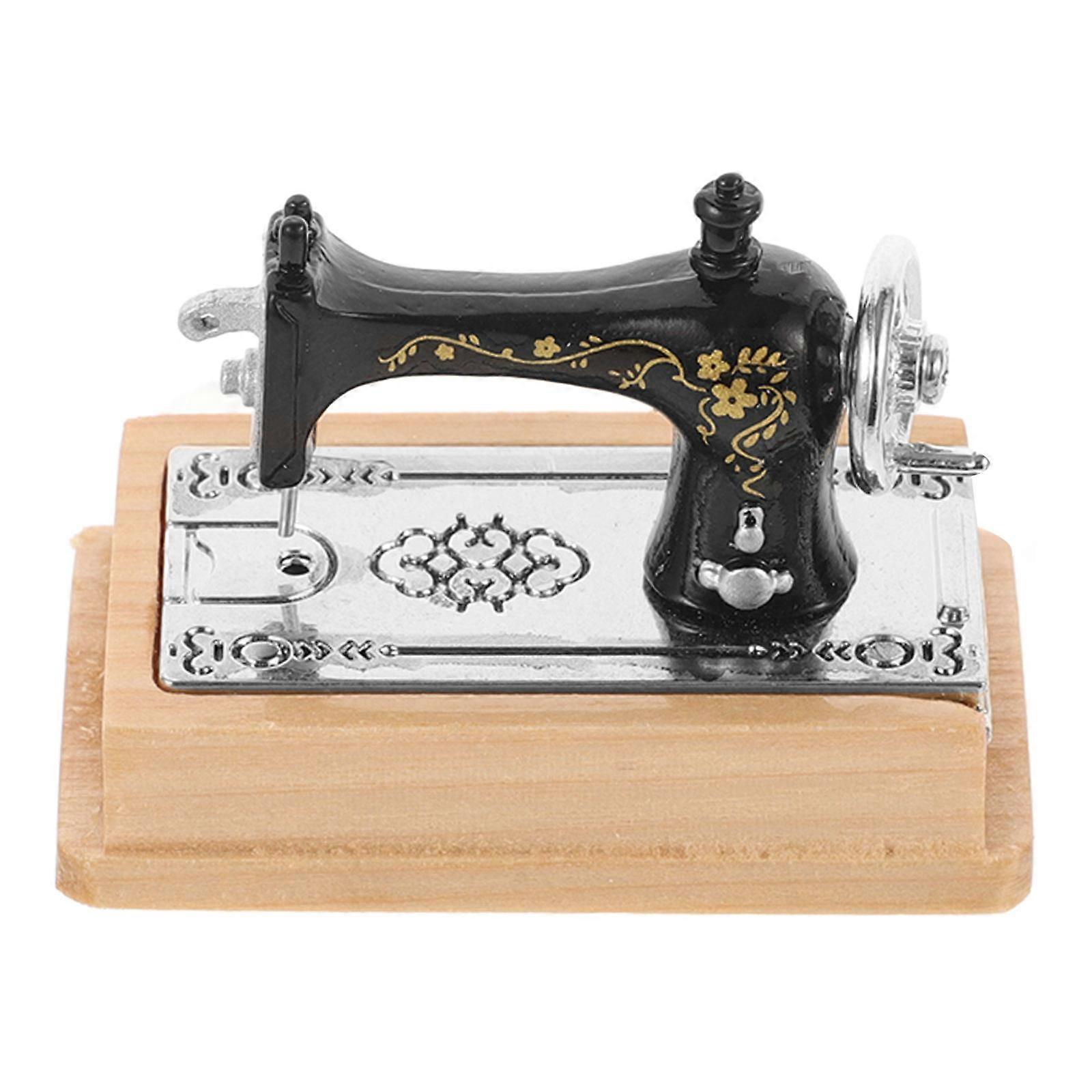 Mini Sewing Machine for Decoration 2Pcs Beige Wood Plastic Model