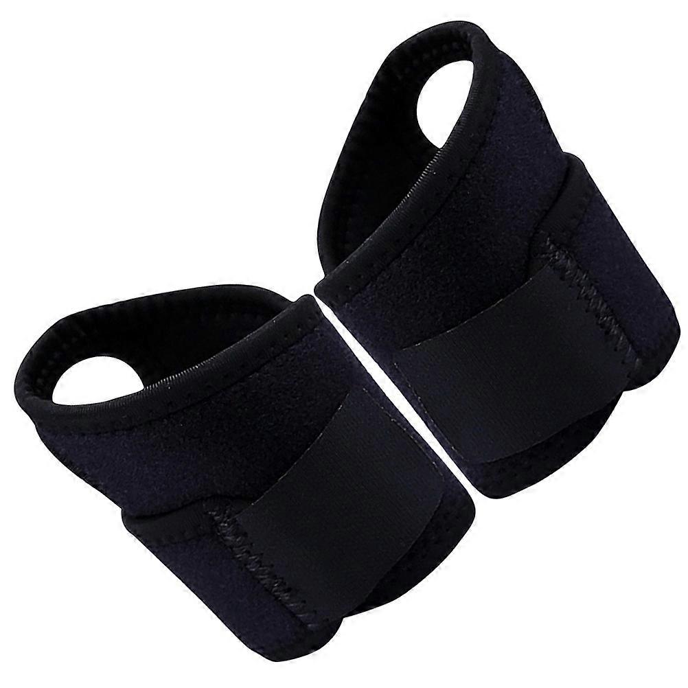 Comfortable Wrist Wraps For Weightlifting And Indoor Outdoor Sports Suitable For Men And With Thumb Lock Design 2Pcs