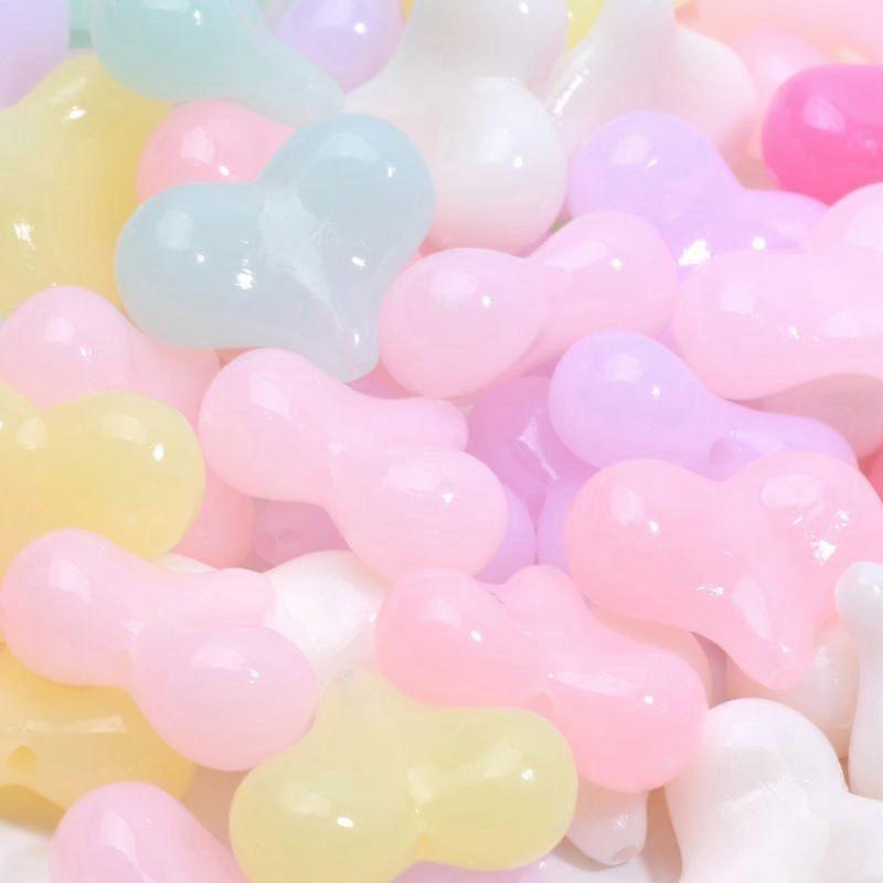 20pcs 17x22mm Acrylic Heart Beads for DIY Jewelry Making Accessories for Bracelets Necklaces and Earrings Heart Shape