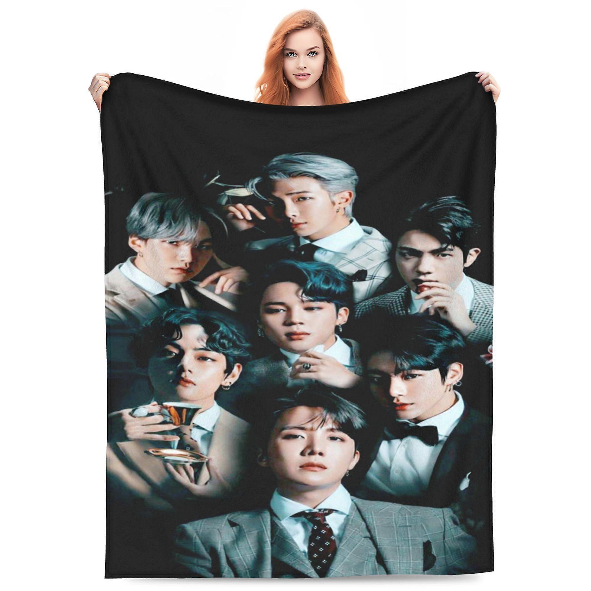 Kpop BTS بطانية مروحة فائقة النعومة من الفانيلا أفخم رمي مريحة خفيفة الوزن للسفر للتخييم أريكة غرفة المعيشة ديكور غرفة النوم G-KDE15271