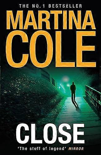 Feche Um emocionante thriller de poder e proteção