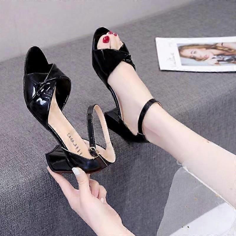 Summer New Women's Fashionable Vintage Block Heel Single Strap Sandals - Soft Cushioned, Non-Slip & Beach Outer-Wear