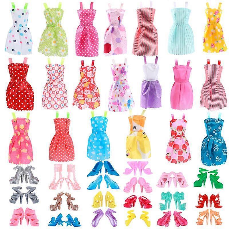 20 pieces doll clothes  accessories set