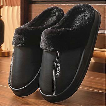 Warme, bequeme Hausschuhe für Herren in Übergrößen – ideal für den Winter.