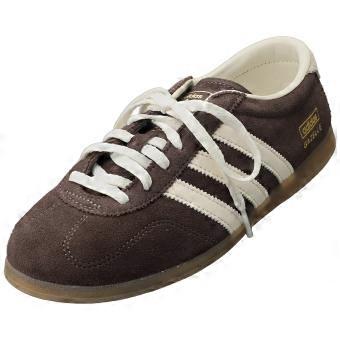 adidas Gazelle Lo Pro Womens Fashion Trainers in Coffee