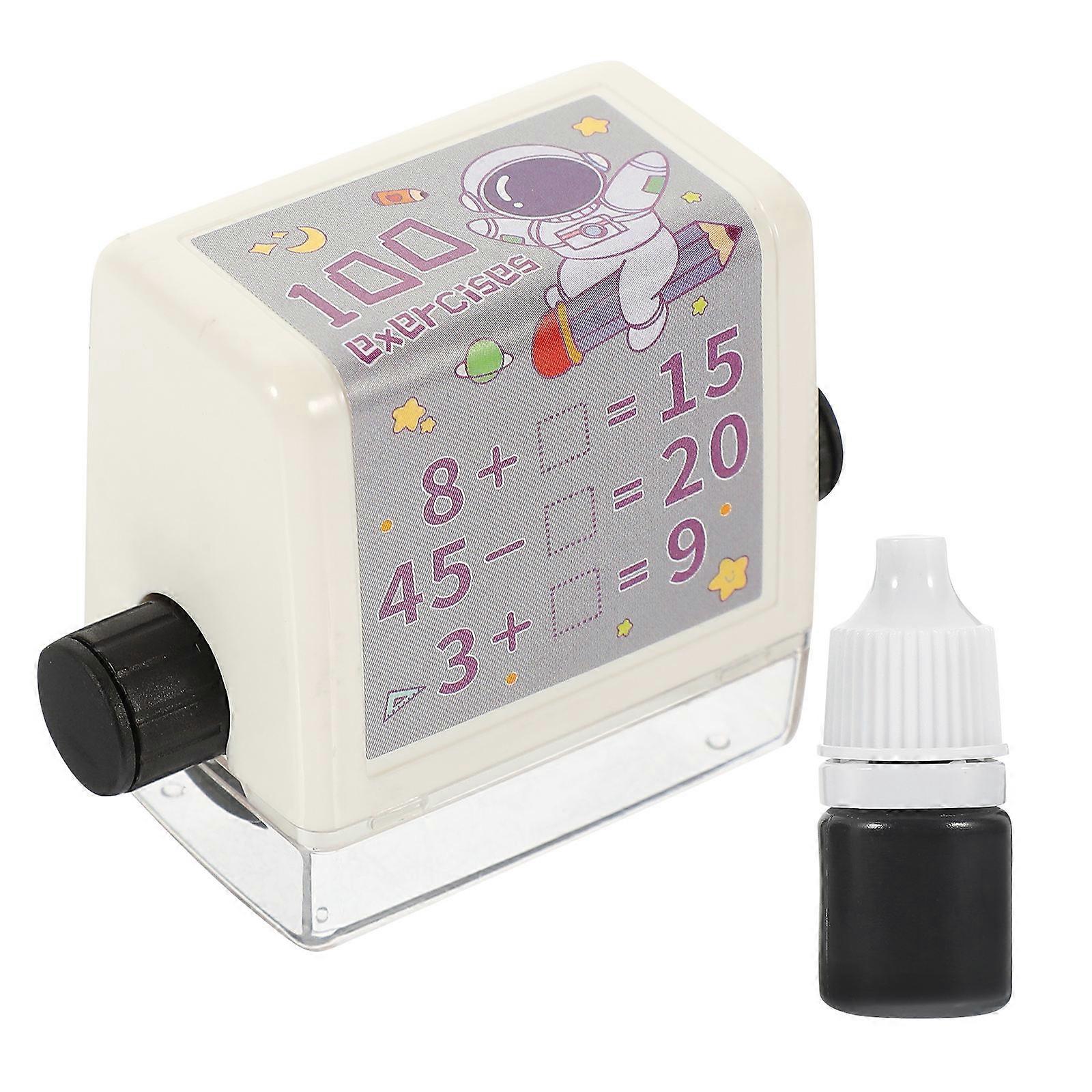 Compact Math Roller For Classroom Use Wear-Resistant Math Stamp Addition and Subtraction Problems 6.5X4.7CM 1 Set