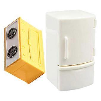 Set di 2 frigoriferi in miniatura per casa delle bambole, ideali per la decorazione.