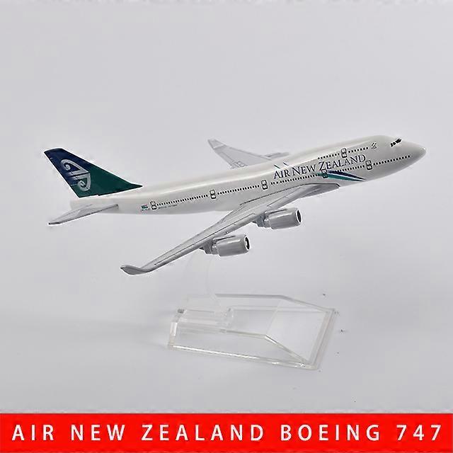 16cm Air New Zealand Boeing B777 Airplane Model Plane Model Aircraft Diecast Metal 1/400 Scale Planes Dropshipping
