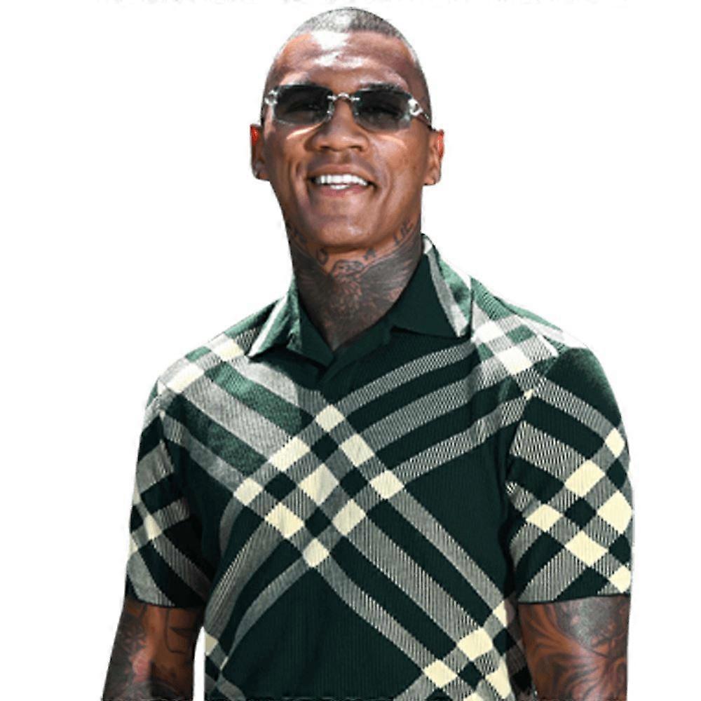 Conor Benn (Grünes Hemd) Halbkörper Buddy Ausschnitt