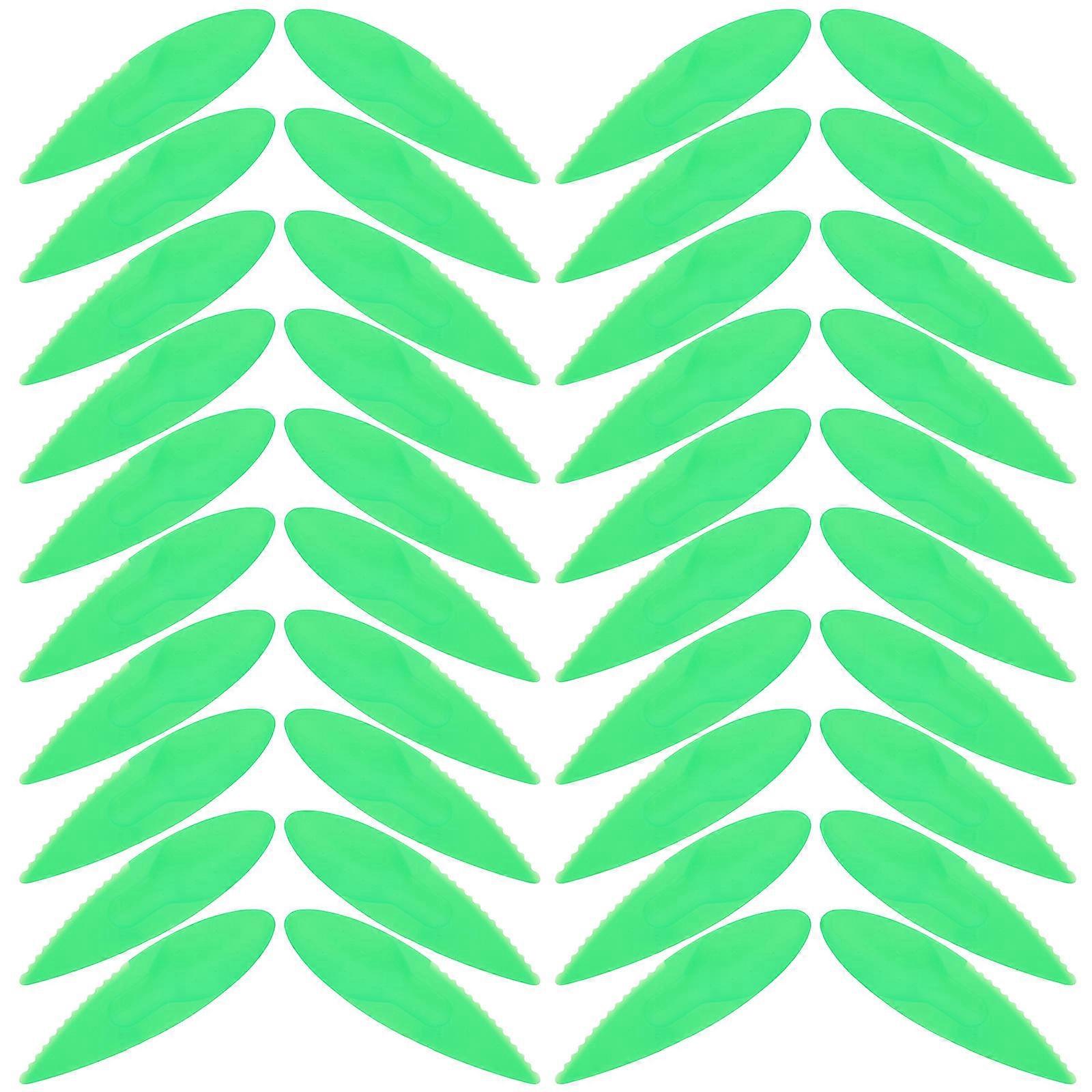 Kiwi Cutter for Fruit Peeling in Kitchen 50Pcs Plastic Tool