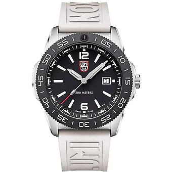 Luminox pacific diver 3120 series Swiss Quartz Analog Men's Watch with Rubber Bracelet XS.3121.WF