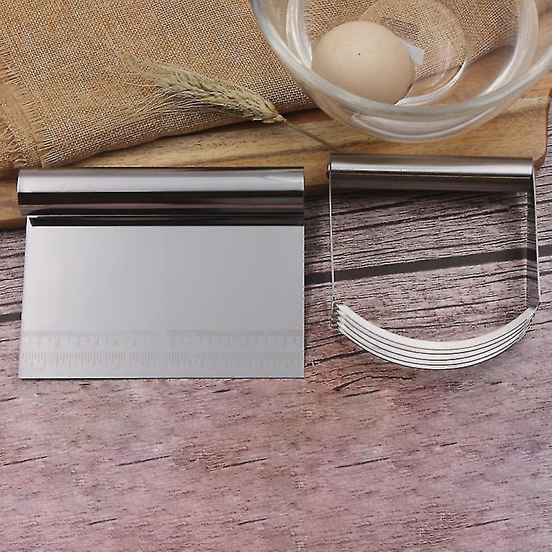 thumbnail image 2 of Stainless Steel Dough Scraper/Cutter With Measuring Scale – Pastry Bench Tool, 249029 2 of 6