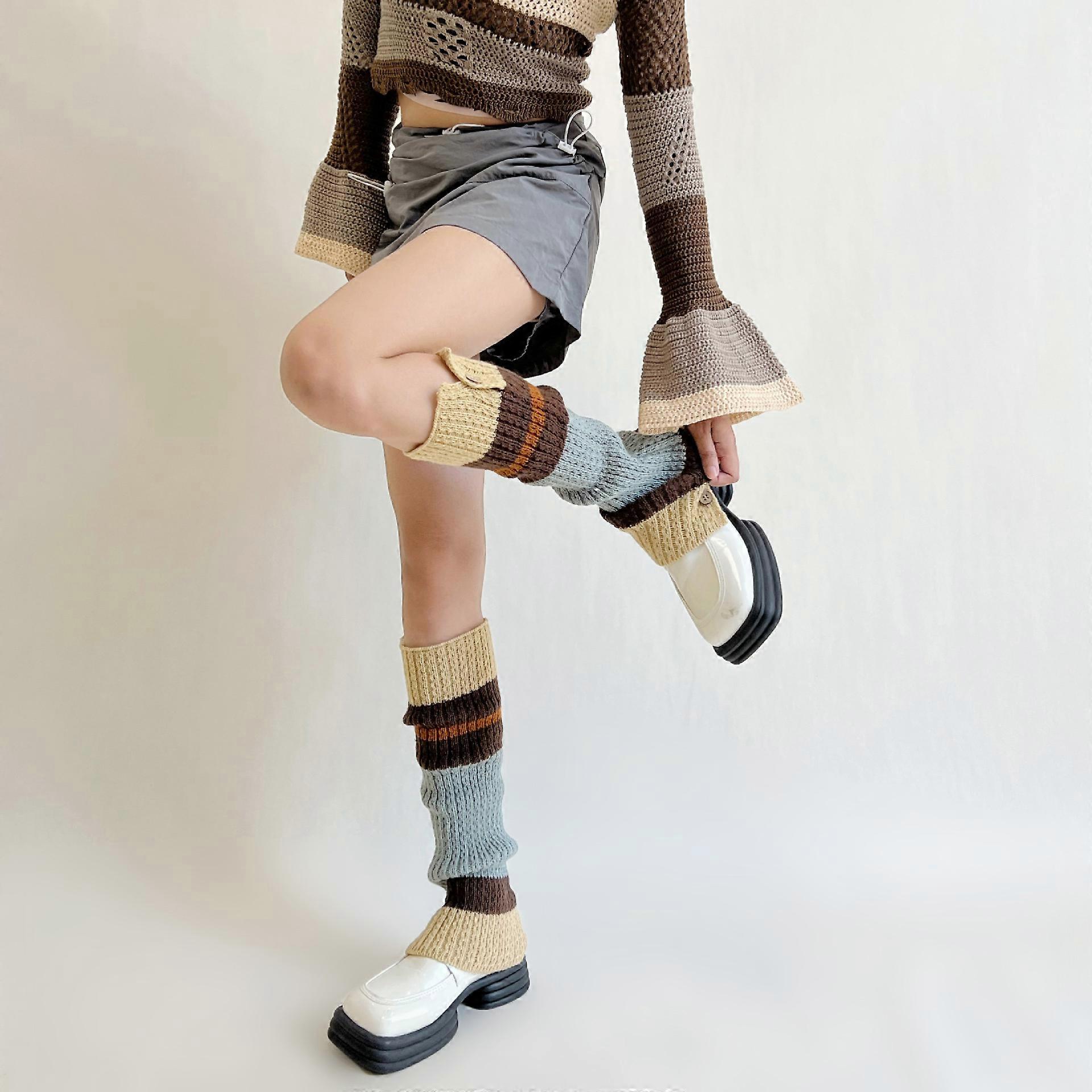 Autumn and winter retro button opening hot girl color matching and contrasting piles of knitted woolen leg socks
