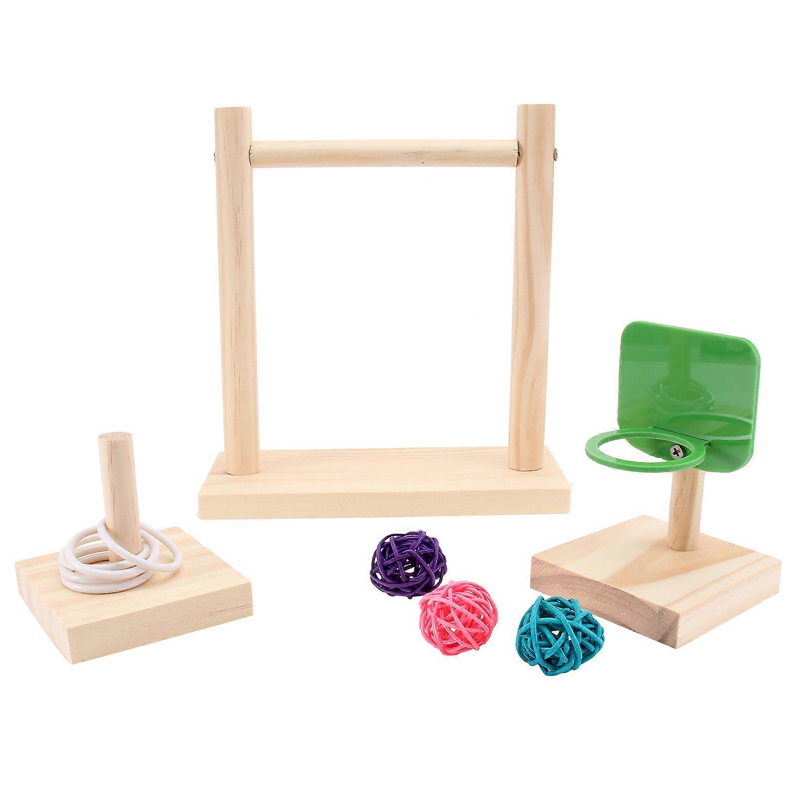 It sounds like you're referring to a **parrot basketball set**, which is a fun and stimulating toy designed for pet birds, especially parrots. These