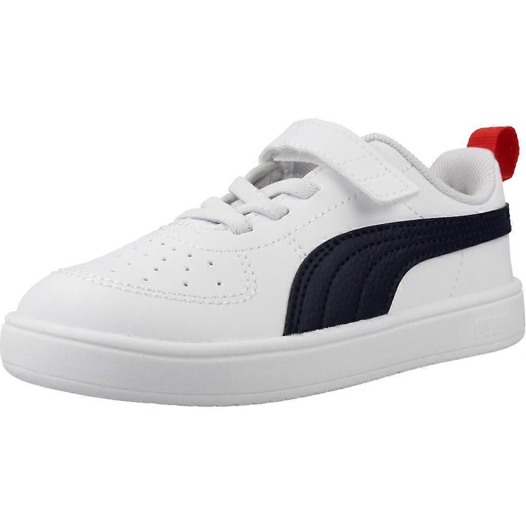 Baskets Puma 38431409