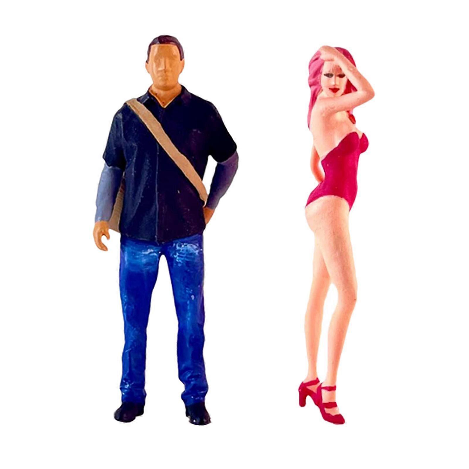 2 Pieces 1/64 People Figures for Accessories Desktop Decoration Fairy Garden