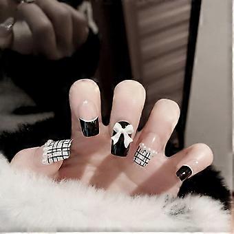 Black Sweet Style tekokynnet com hyytelöliimamallilla