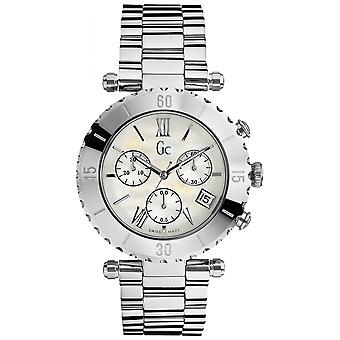 Watch guess coll.col.diver chic chrono watch for Women Analog Quartz with stainless steel bracelet 29002L1