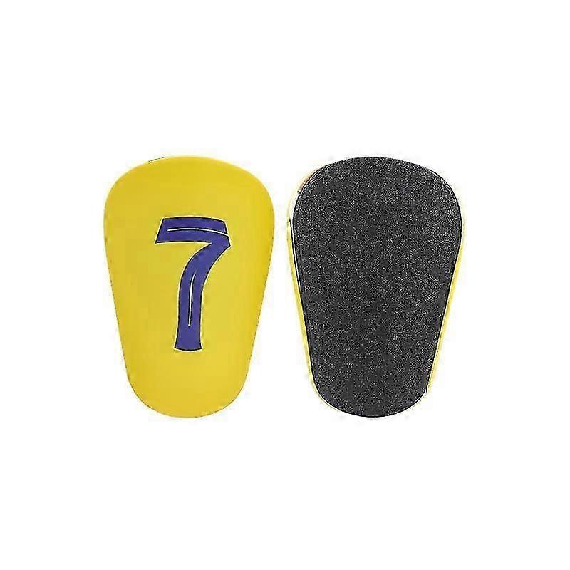 子供と大人のための1ペアサッカーレッグパッドミニトレーニングサッカートレーニング機器用すねパッド足用すねガード