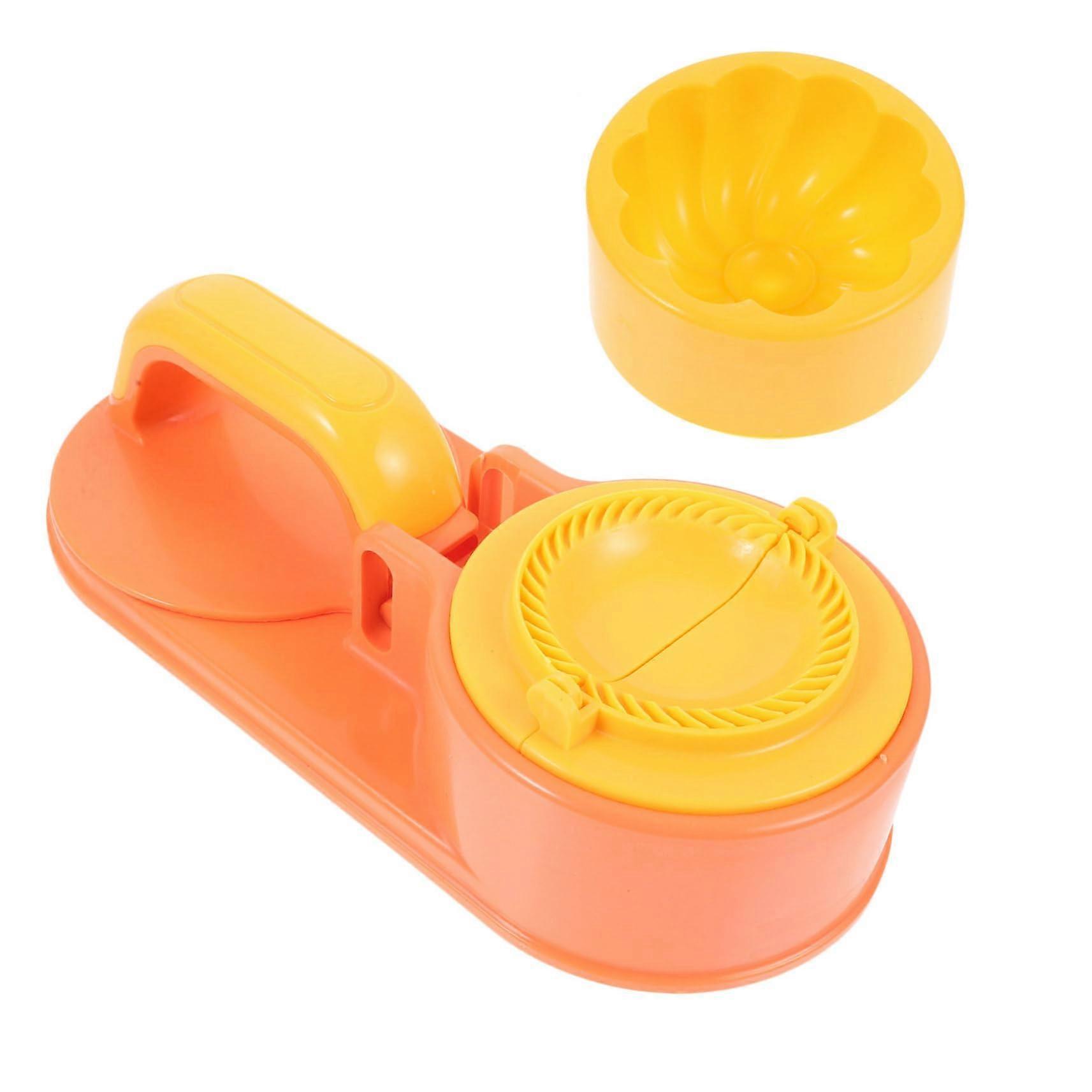Handheld Dumpling Maker Manual Dough Press Tool Non Slip Handle Lightweight Plastic Dumpling Wrapper Mold Orange