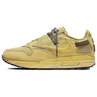 Nike X Travis Scott Air Max 1 «Saturn Gold» DO9392-700