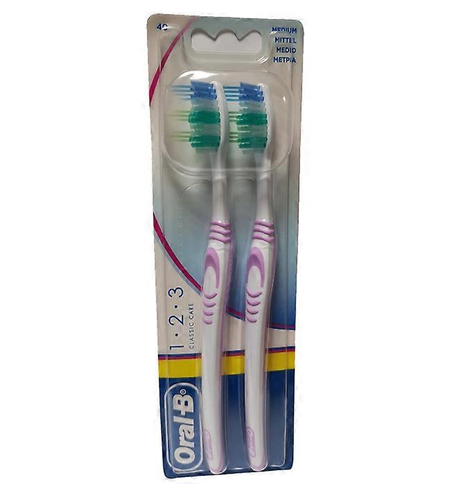 Oral-B Classic Care Twin Toothbrushes- Medium