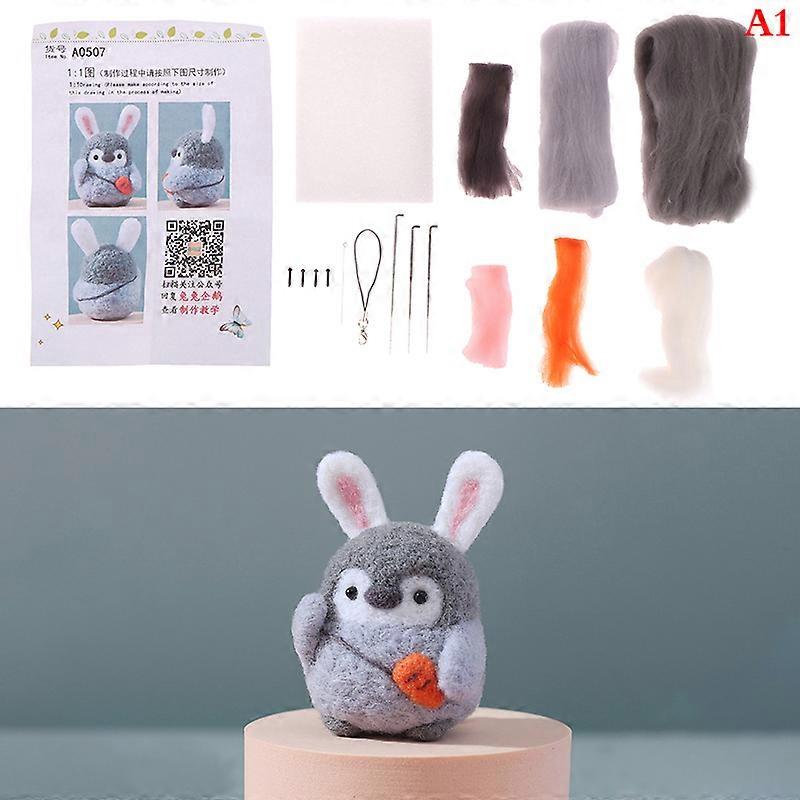 Unfinished Felt Kit Cute Penguin Wool Felt DIY Craft Pendant Gift Felt Wool Handmade Doll Decor Jewelry Material Package DIY Handmade Doll Toy