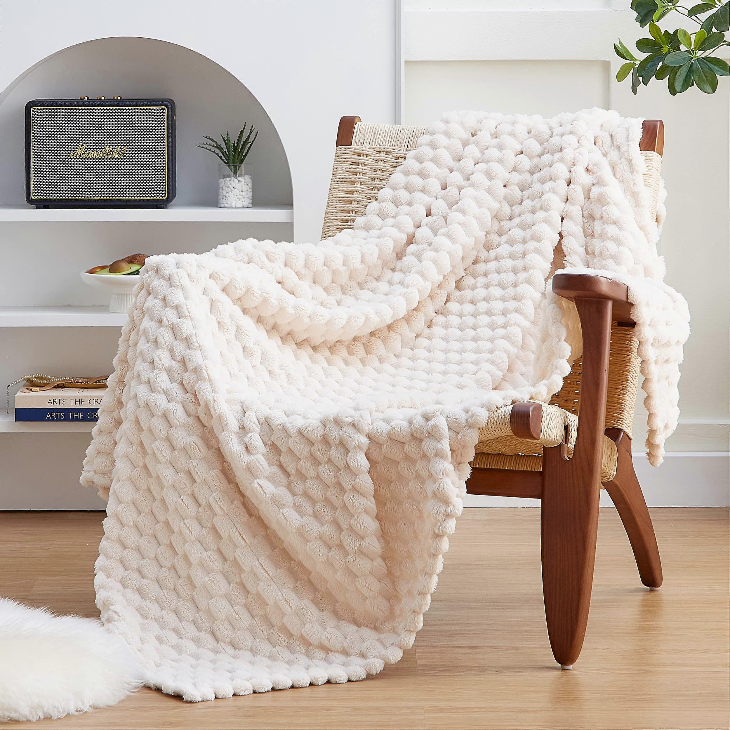 Plear sofa or blanket for bed - 3D imitation turtle shell jacard decorative blankets - suitable for all seasons for all seasons (50 '× 60', beige)