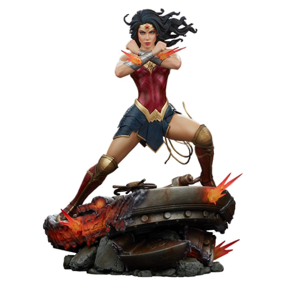 Collectible High Quality Wonder Woman Saving the Day Premium Format Statue