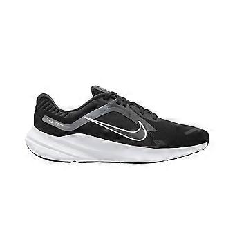 Shoes Nike Quest 5 DD0204001