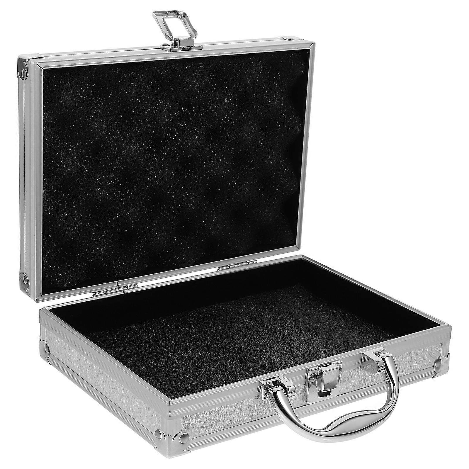 Secure Tool Case with Ergonomic Design for Everyday Transportation