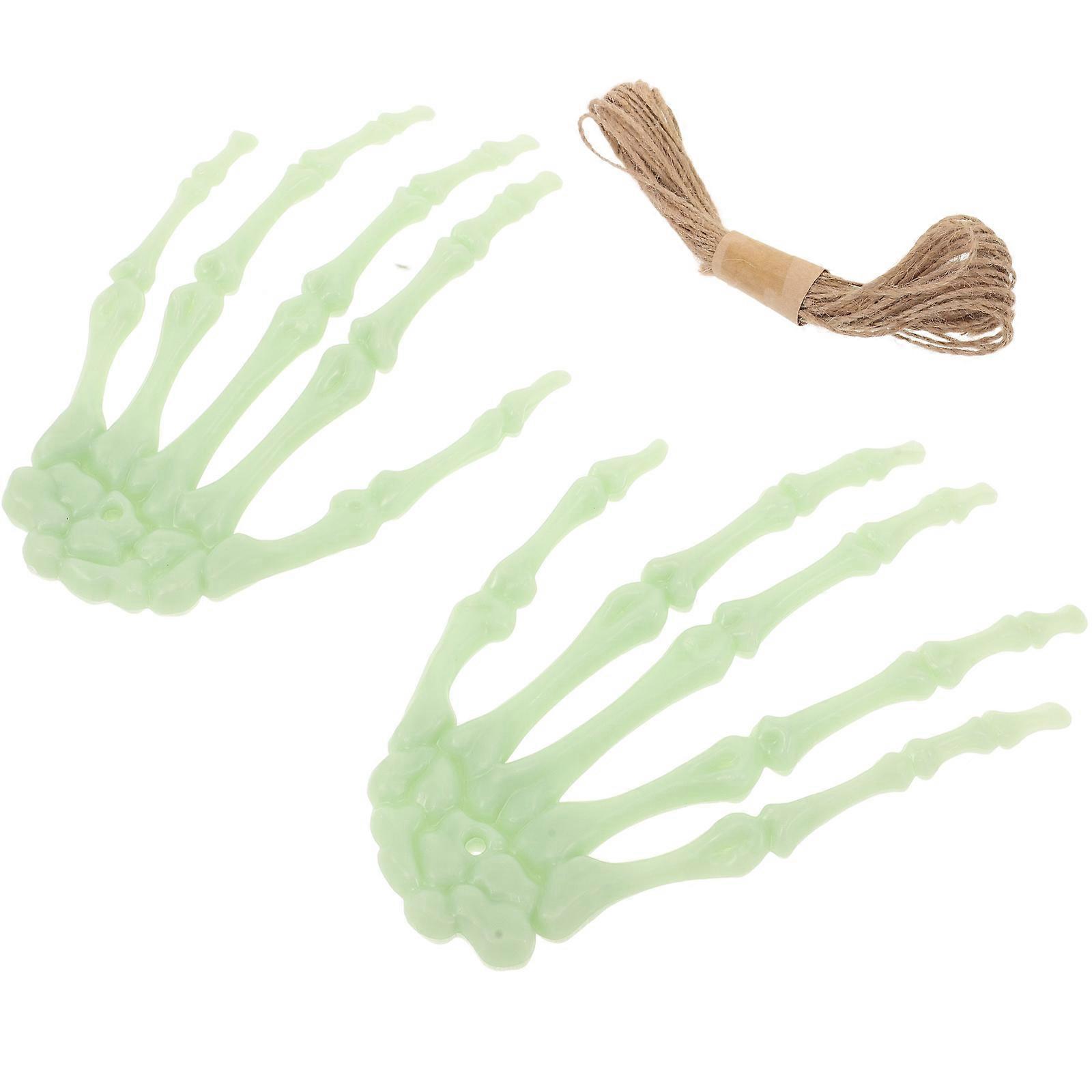 Chilling Hand Model, Perfect for Creating Spooky Decor Environments