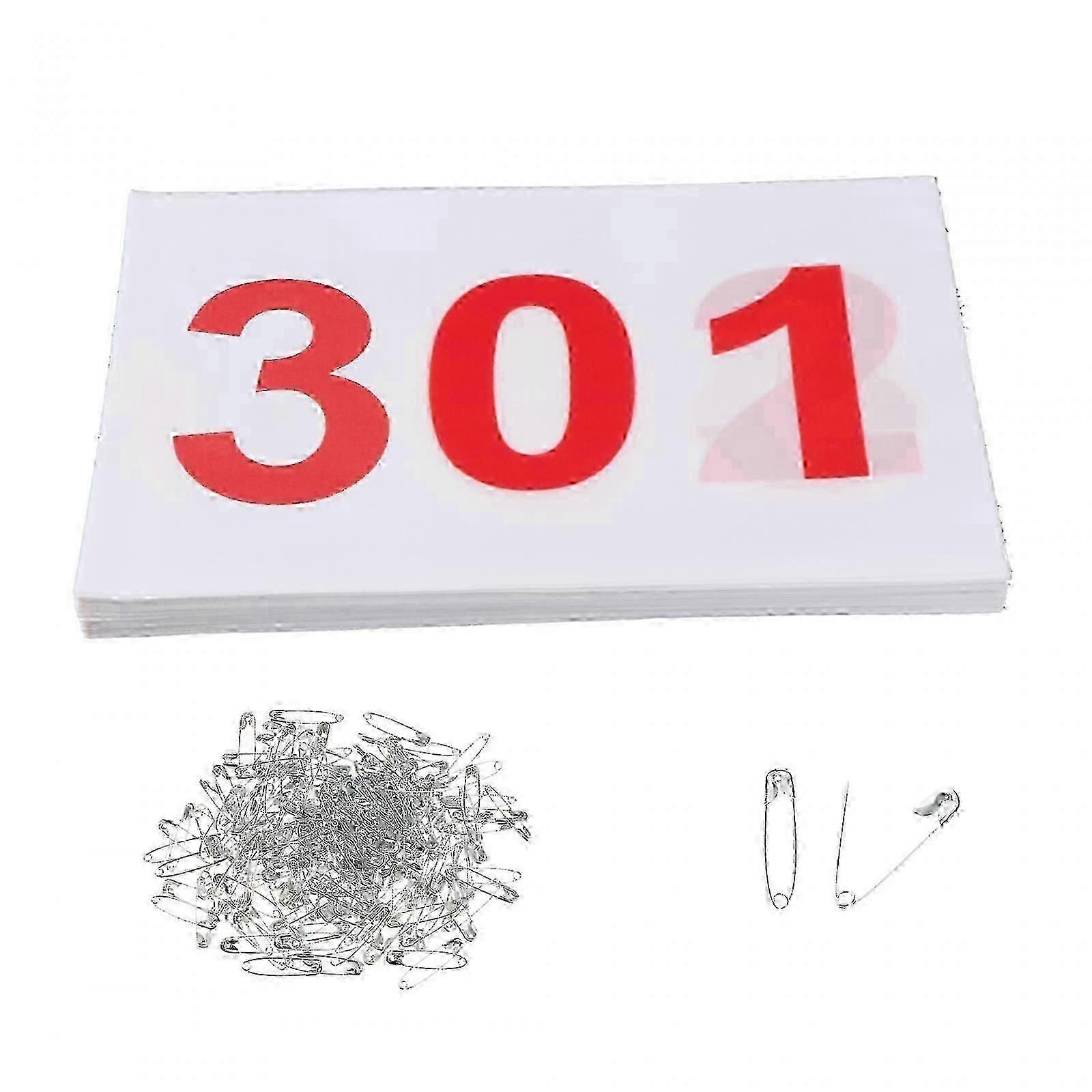 100 dossards de course numérotés (de 001 à 100).