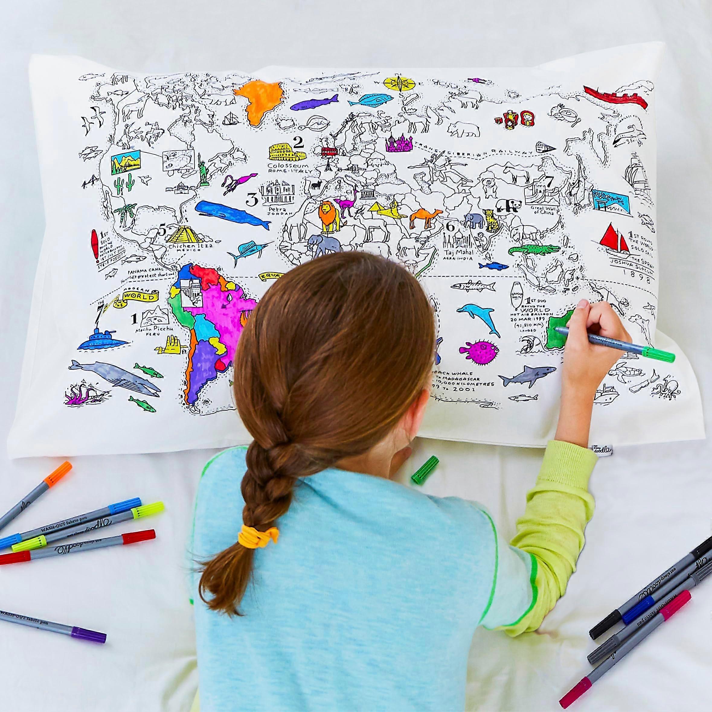 Colour & Learn World Map Cotton Pillowcase with Wash-Out Fabric Pens, Educational Map for Kids, 100% Cotton, Fun Learning Decor