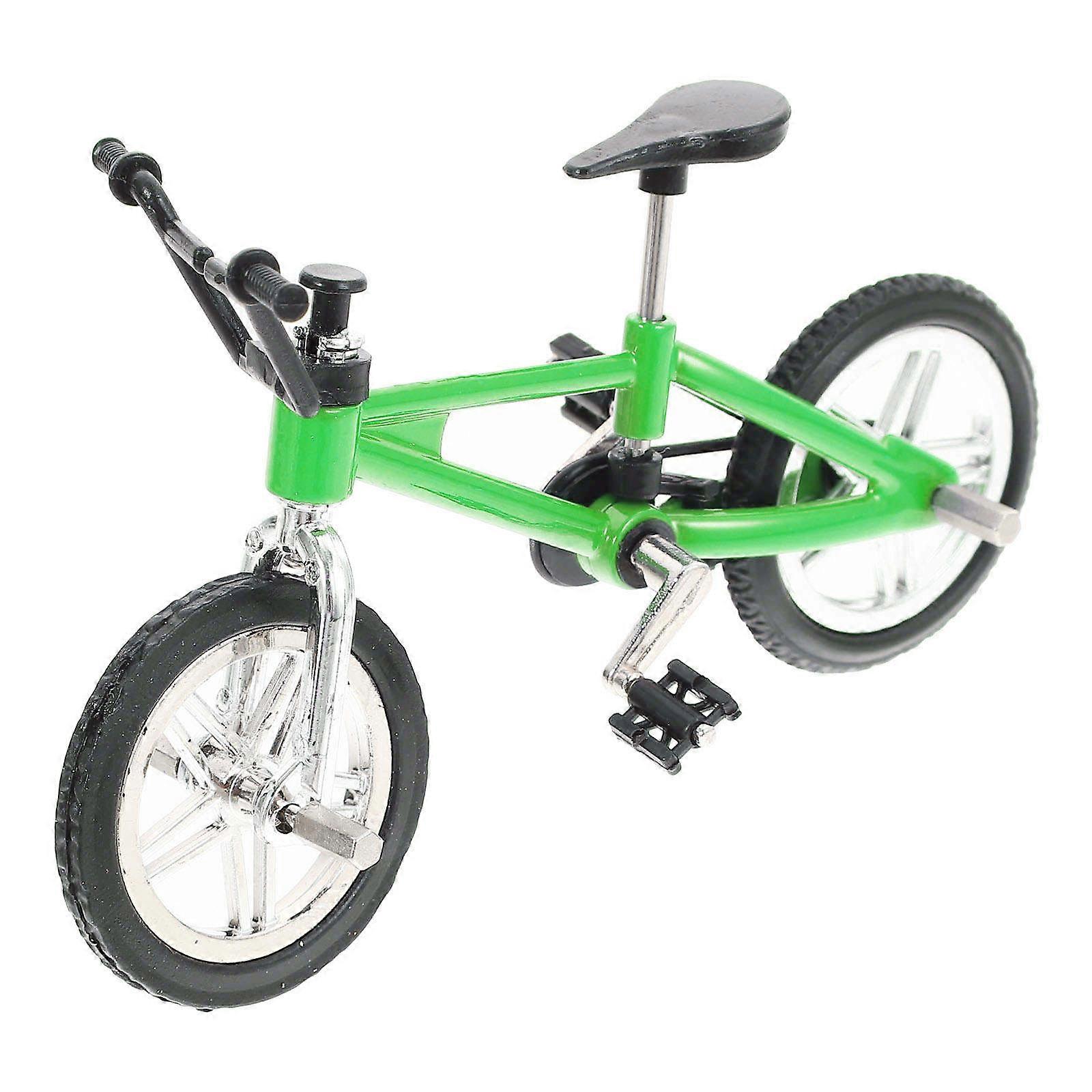 Green Mini Artificial Bicycle Model Alloy Decoration for Micro Scene 3.5 x 1.5 x 2.5 Inches