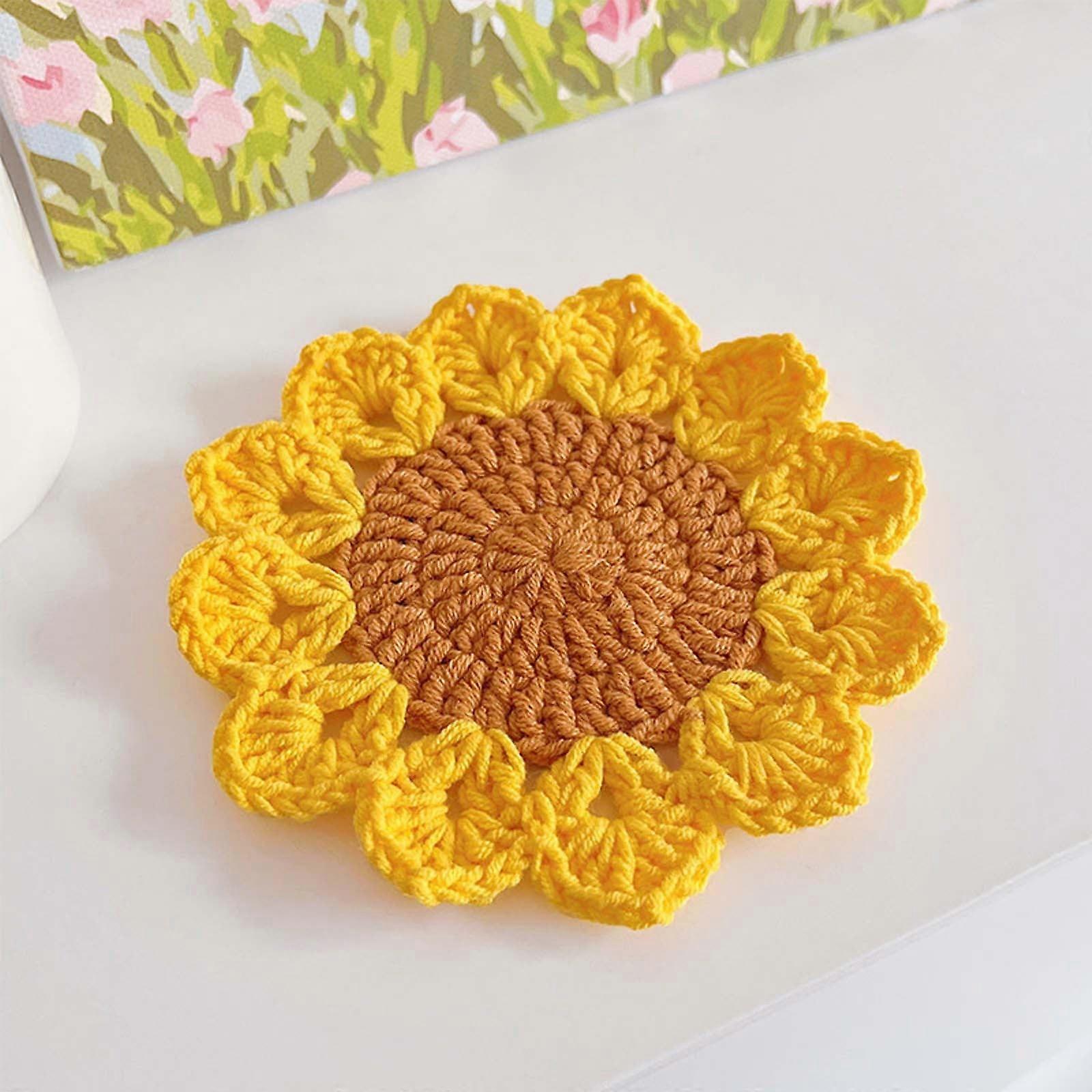 YiFudd Weaving Simulation Sunflower Home Decorations Table Mats