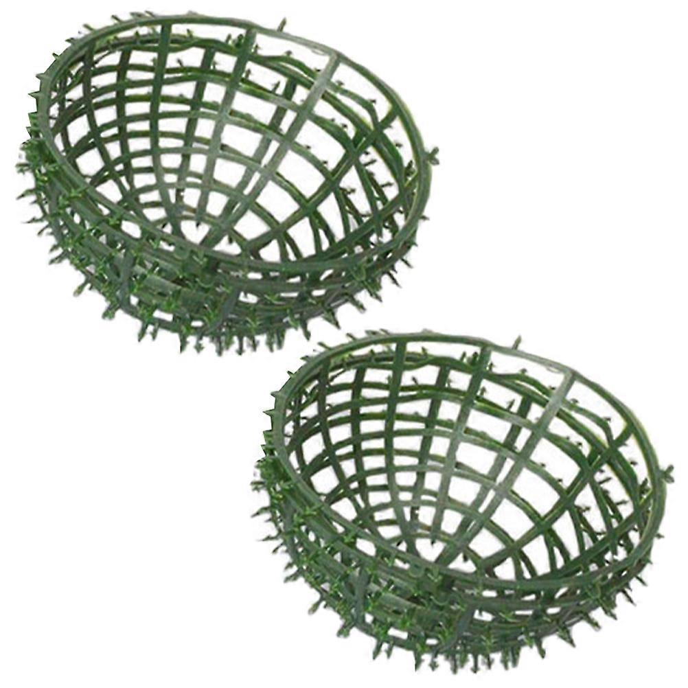 Green Plastic Topiary Ball Frame for Storage Use