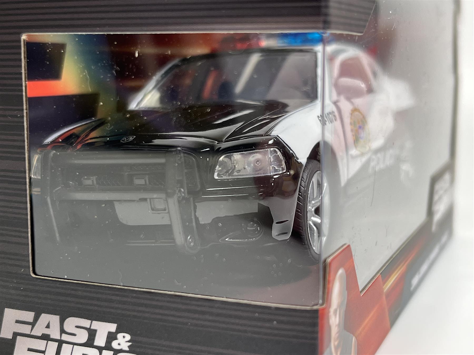 Fast and Furious 2006 Dodge Charger Police 1:32 Scale Jada 33666