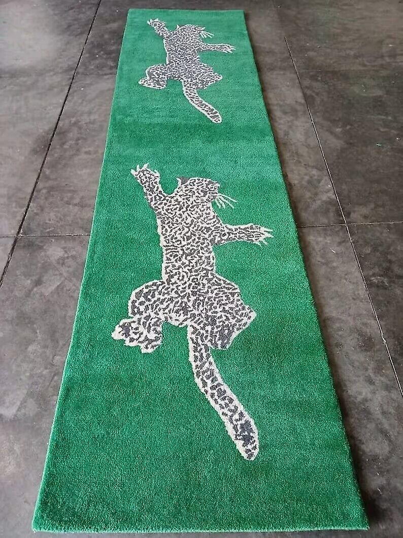 Rida Handloom手工制作的攀爬豹纹地毯，适用于卧室和楼梯 - 绿色