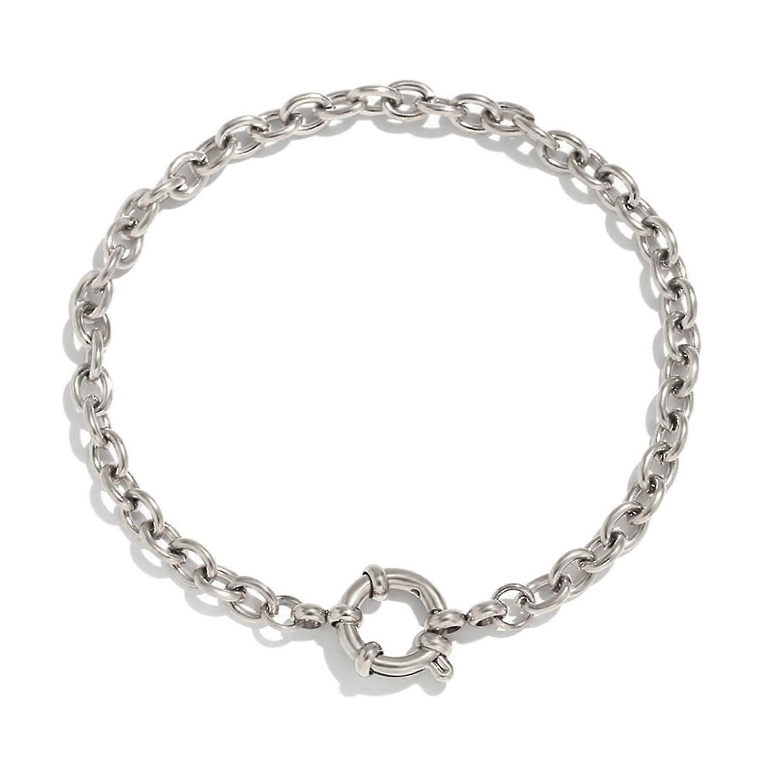 Stylish Stainless Steel Chain Buckles Bracelet Featuring Paperclip Designs for Modern and Elegant Styles Enthusiasts