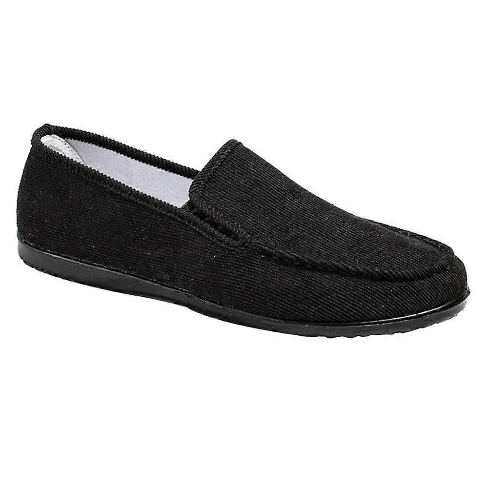 Breathable Men Footwear with Comfortable Cloth and Polyurethane Sole for Everyday Wear Black