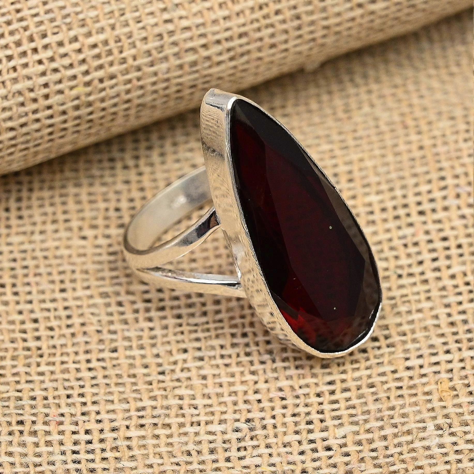Red Garnet Gemstone Handmade Solid 925 Sterling Silver Jewelry Ring For Wedding Gift