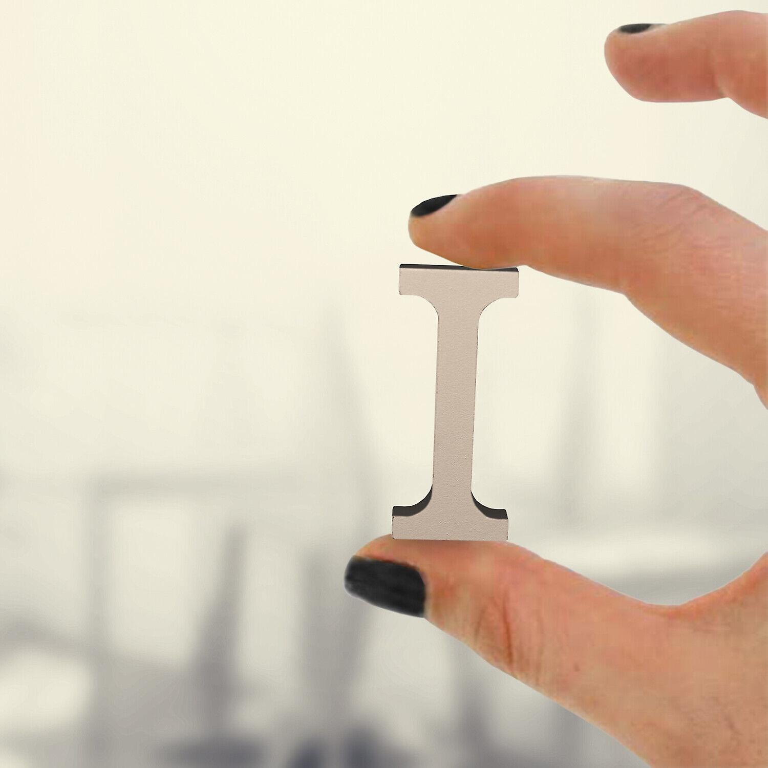 Stående tre I-bokstaver Alfabeter