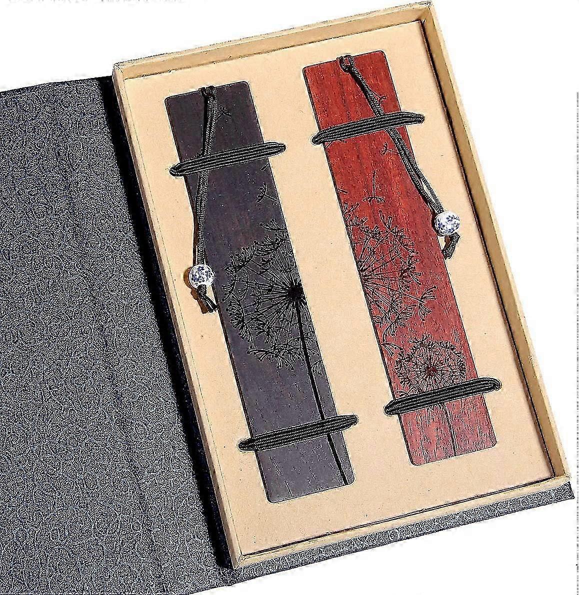 Set mit 2 Lesezeichen aus Naturholz