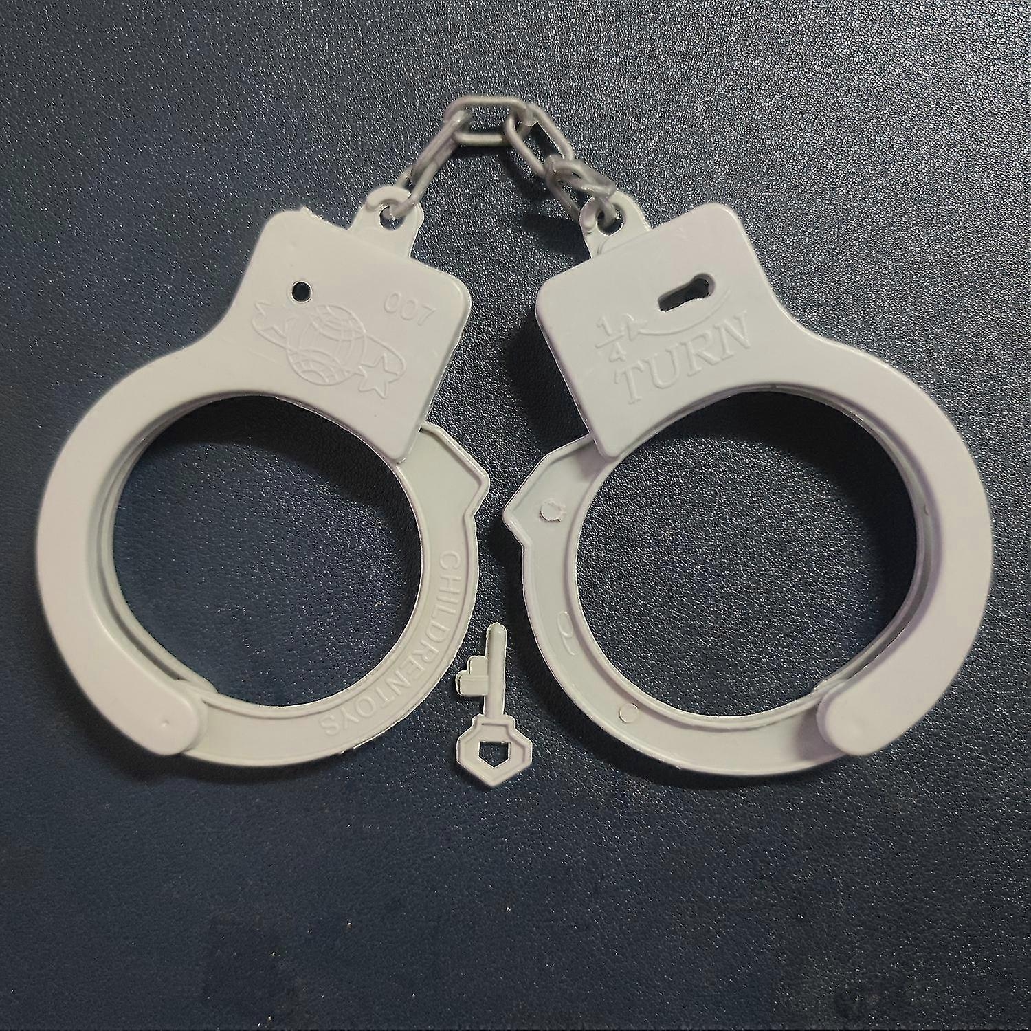 Caraele 1/4 Turn Toy Medium C Props Uniform Accessories