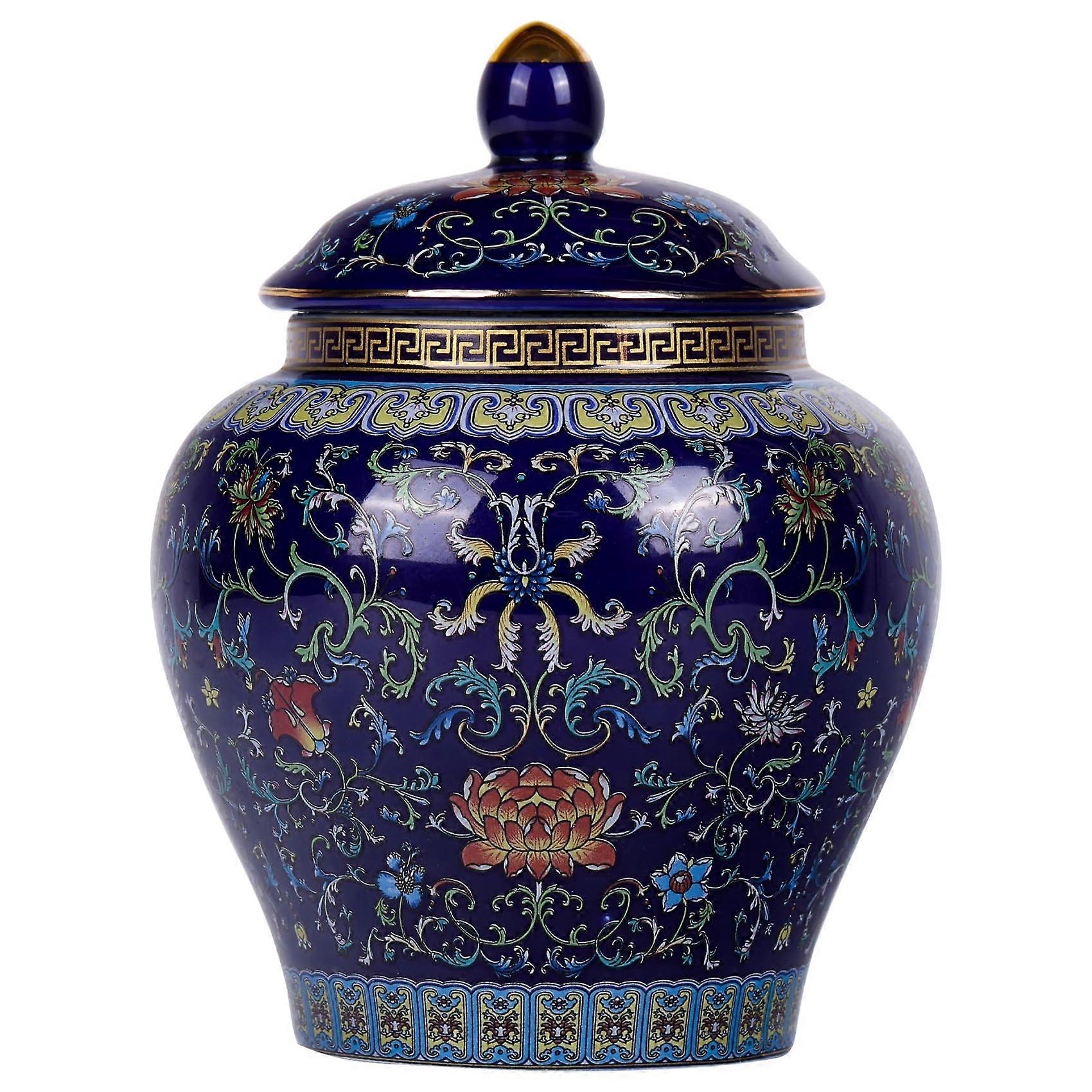 精美手工制作的中式青花姜罐